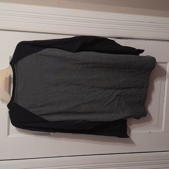 🎉 S I X / $10 🎉 - Picture 5 of 6